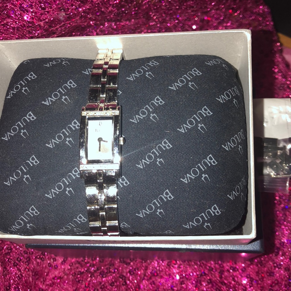 Bulova Rectangular - image 1